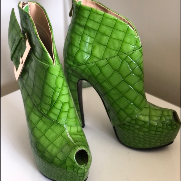 Othr Shoes - SHOE ENVY Green Peep Toe Platforms 38 Super Funky